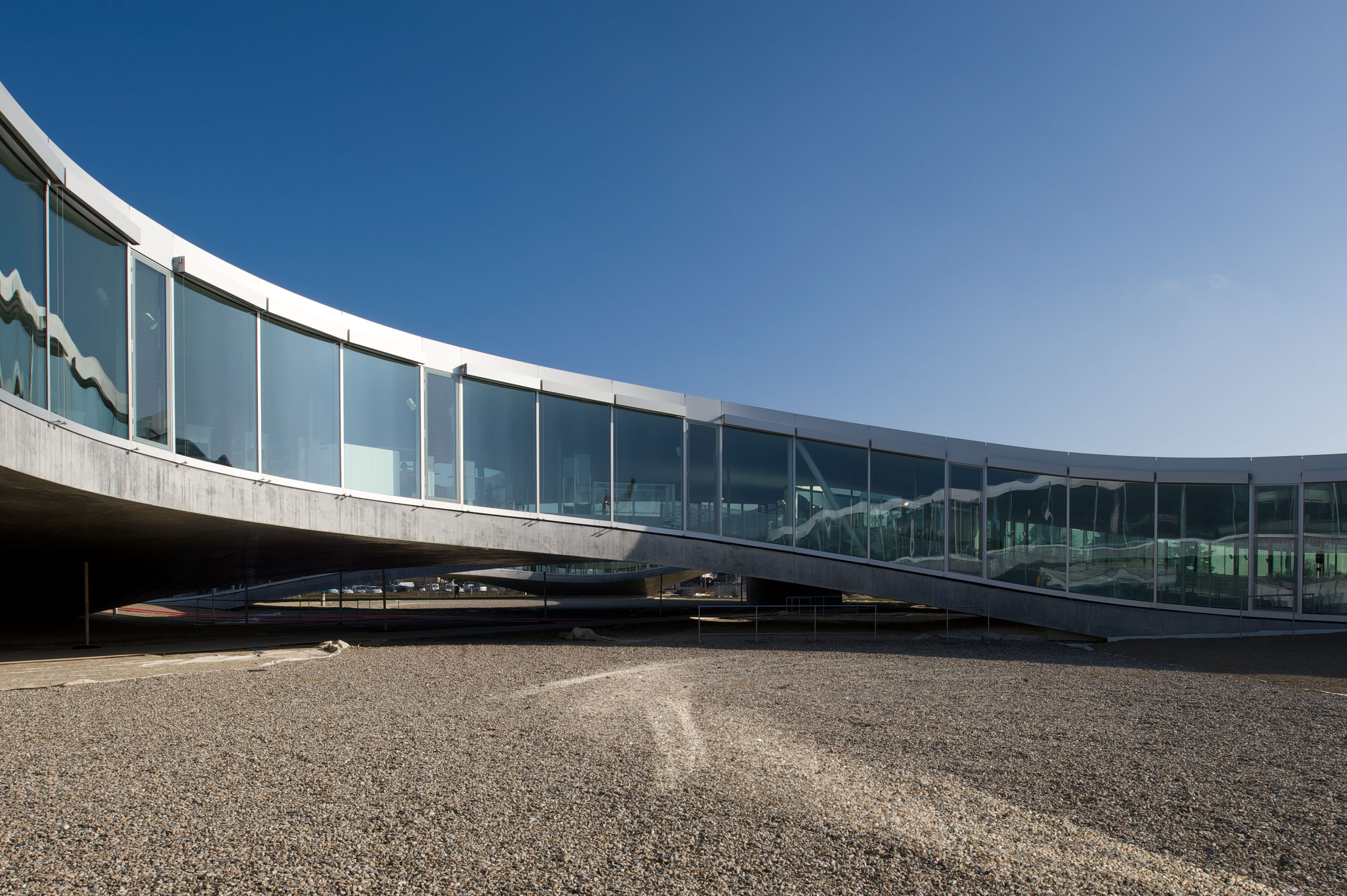 SANAA | EPFL Rolex Learning Center